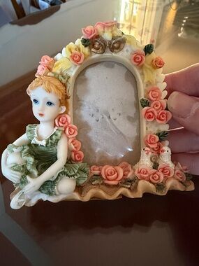 Ceramic World vintage 3D ballerina resin picture frame